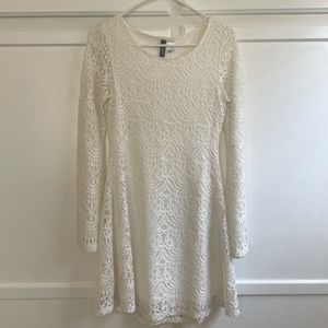 White lace dress